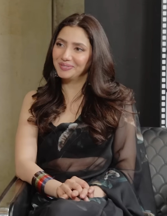 Mahira Khan in Black Saree