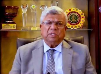 Started as a Stockbroker (1970)