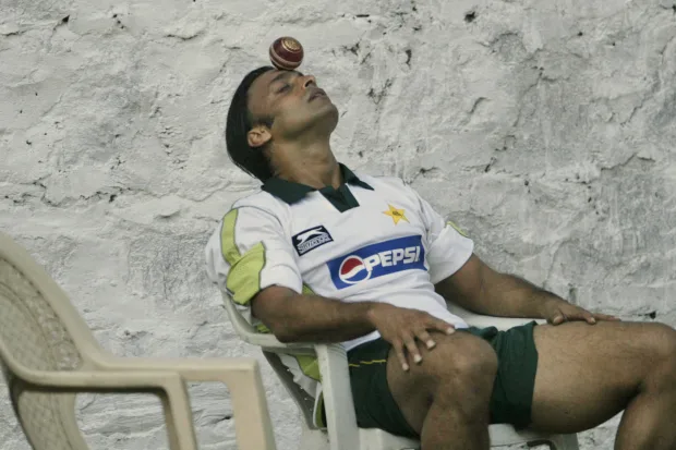 Early Struggles & Domestic Rise (1994–1996)