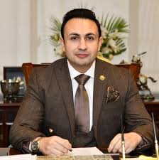 Education & Early Business Start 