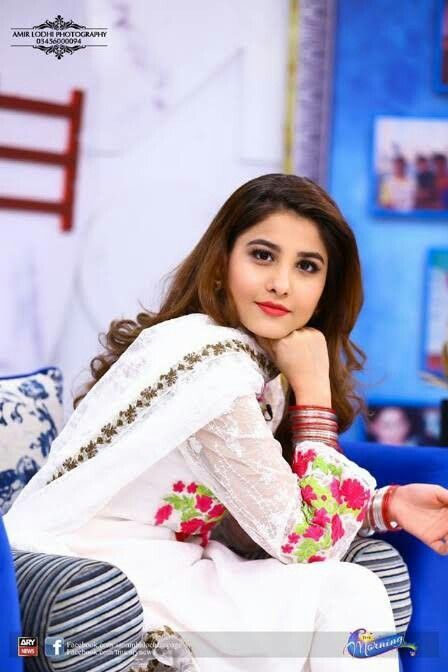 Hina Altaf Pakistani actress praising Laiba Khan’s discipline
