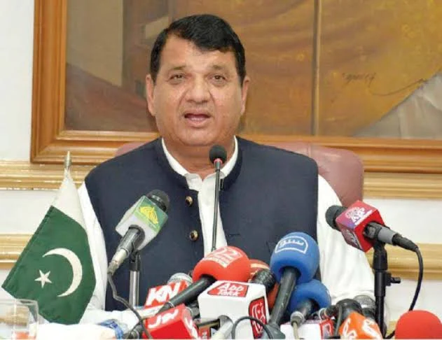  Amir Muqam, Pakistani politician and leader Amir Muqam, prominent Pakistani politician and public leader, known for his role in national and regional politics.