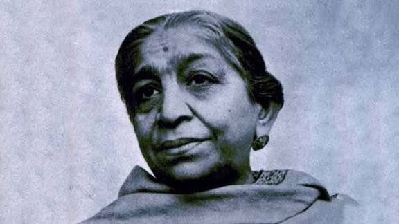 Sarojini Naidu, Indian freedom fighter and poet, in a portrait
