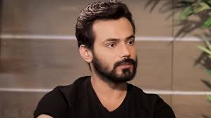 Zahid Ahmed praising Ali Safina
