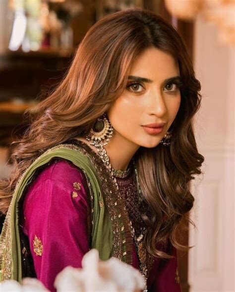 Saboor Aly stunning in magenta and olive green traditional attire
