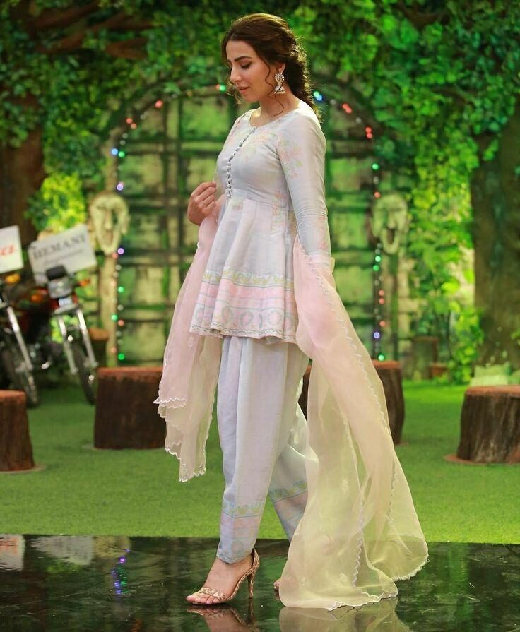 Ushna Shah in soft pastel traditional attire