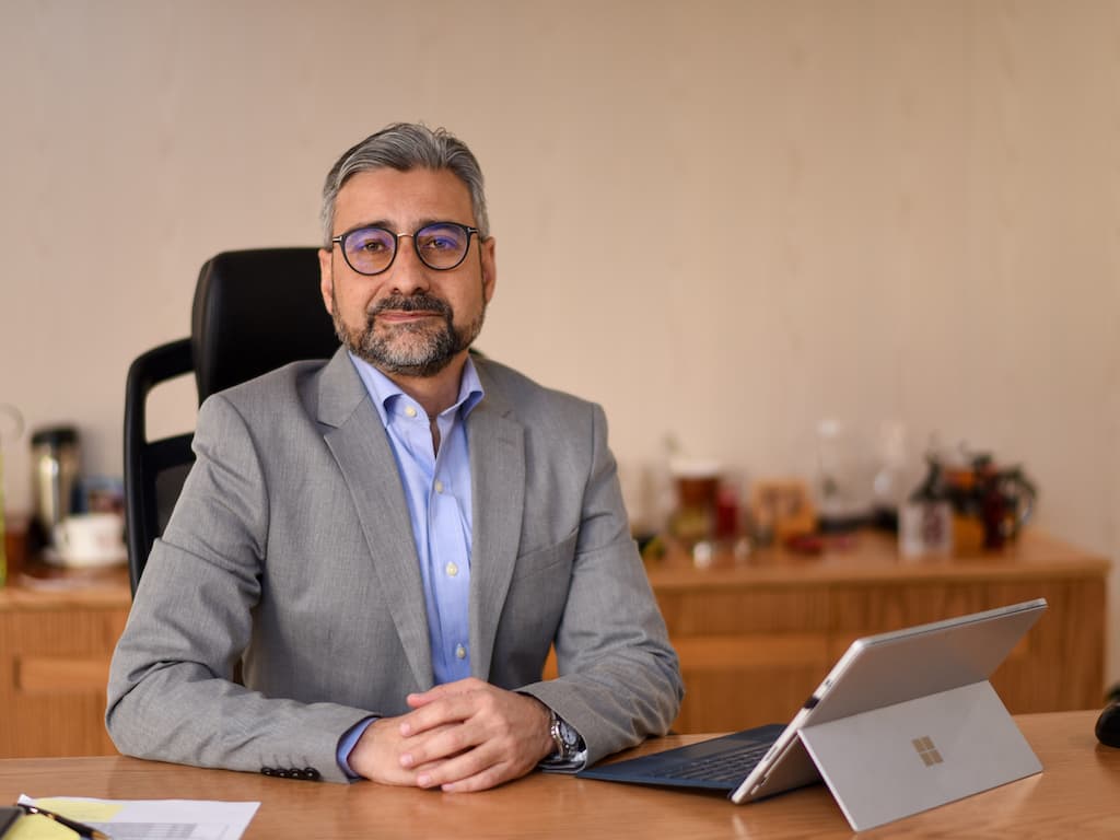  Amir Paracha comment on Sultan
