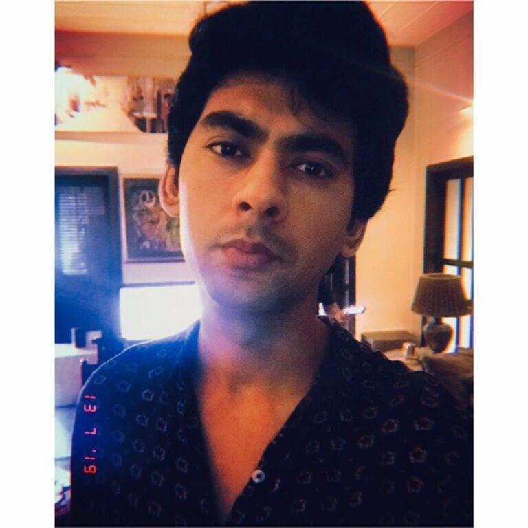 Live Art Performance at Lahore Grammar School, Mandi Bahaudin