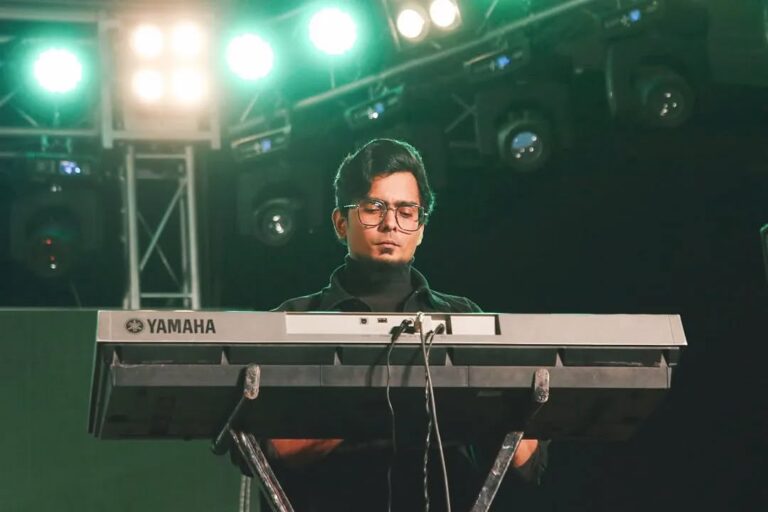 Started working on live session projects