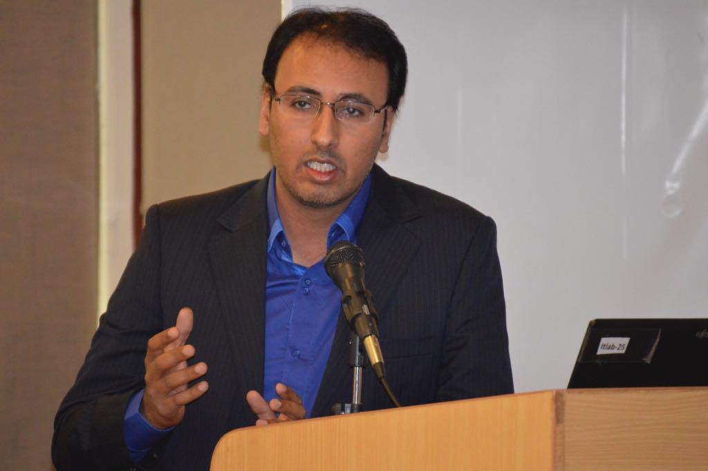 Beginning a Distinguished Career in Clinical Research (2005) — Syed Munawar Ali