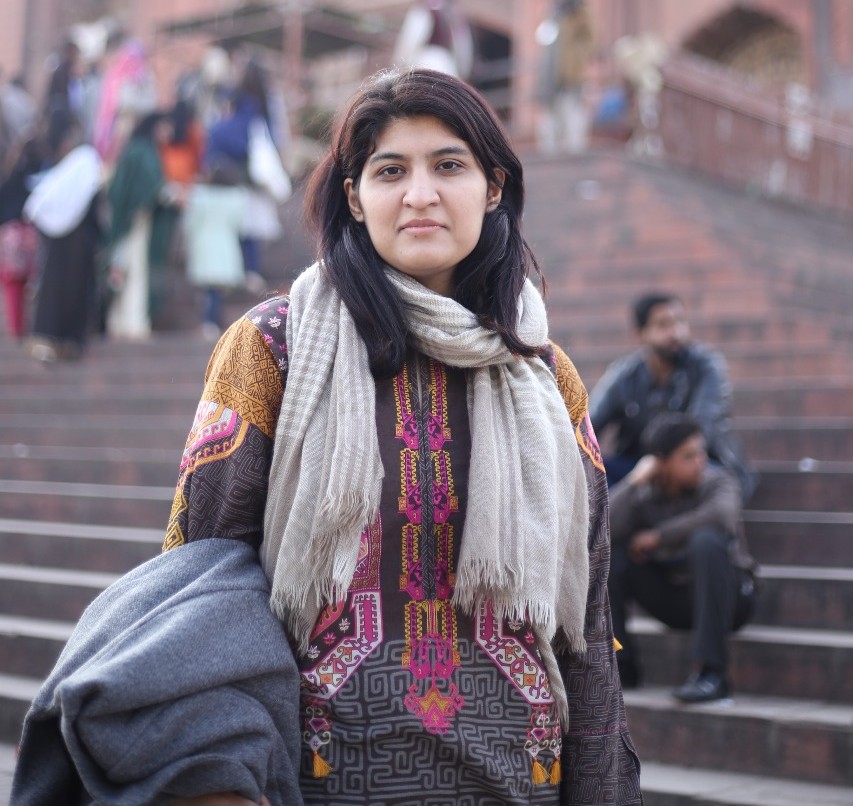 Portrait of Faiza Zafar 