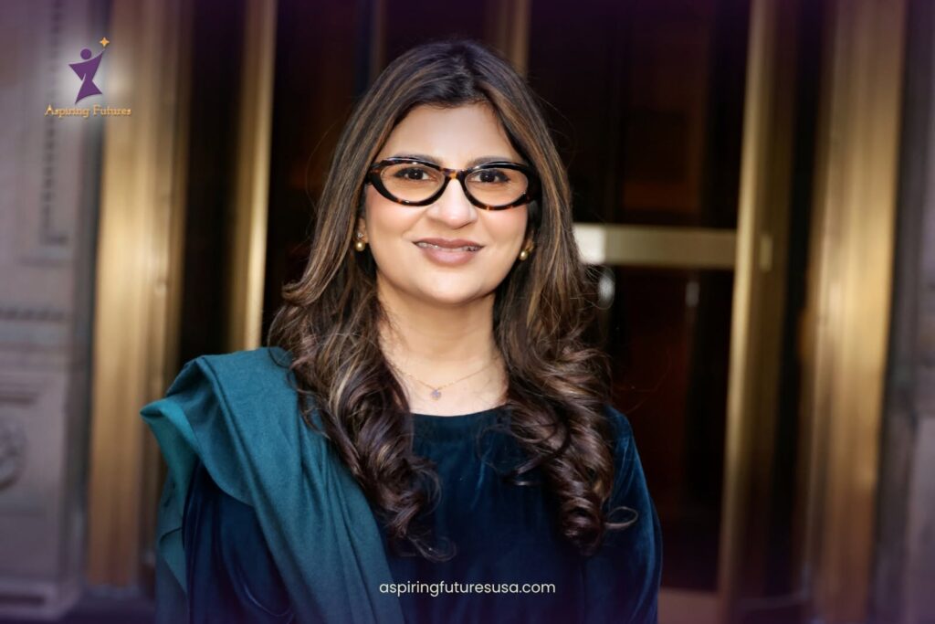 Portrait of Uzma Qureshi