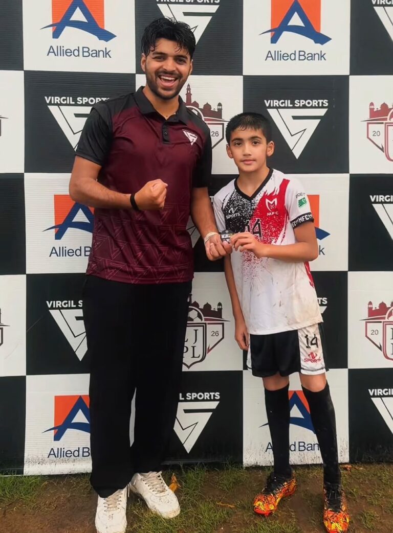 Zain Shoukat Presents the Best Player of the Match Award